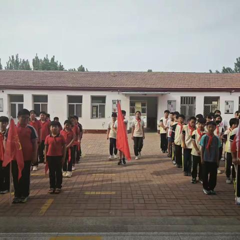 红领巾心向党       争做新时代好队员 暨肖家楼小学少先队新队员入队仪式