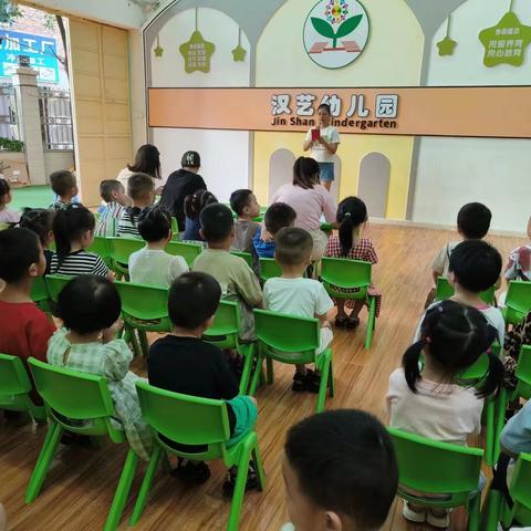 【年段动态】推普周“秀出普通话”——宏图幼儿园大班儿歌比赛活动