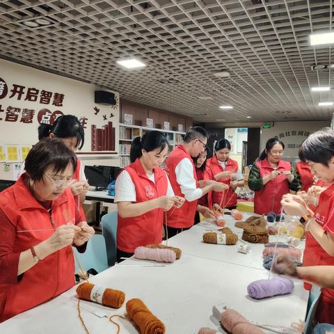 【楼岗之声第25期】楼岗社区志愿者的“针”情实意