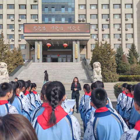 在“模拟”中感受 在“法庭”中体验——回民区海拉尔西路小学开展“模拟法庭”法治教育活动