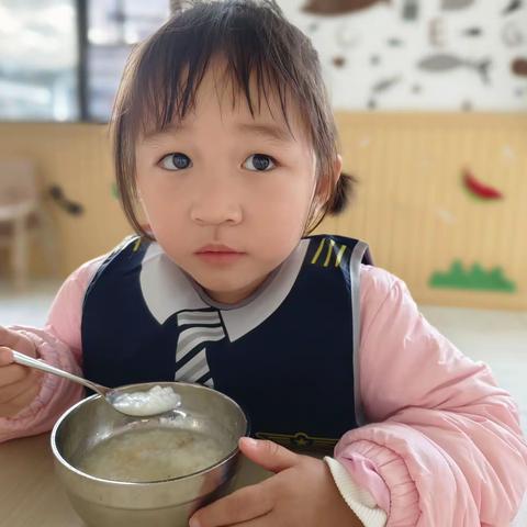 恩吉拉早教托育的简篇