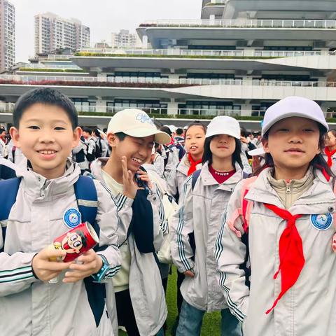 四川外国语大学九龙坡区附属小学校五年级二班2025年春季研学