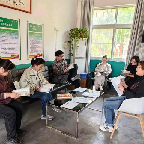 凝聚智慧，有“备”而教 ——井店镇四年级集体备课活动