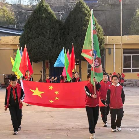 运动展风采 一起向未来 ——三交镇九年一贯寄宿制学校趣味运动会记录