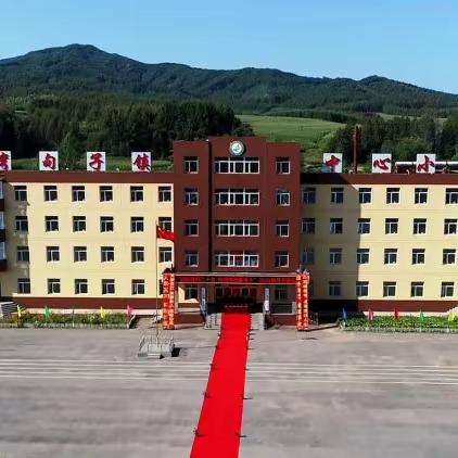 抒发重阳情怀，弘扬传统文化--清原县湾甸子镇中心小学硬笔书法比赛活动纪实