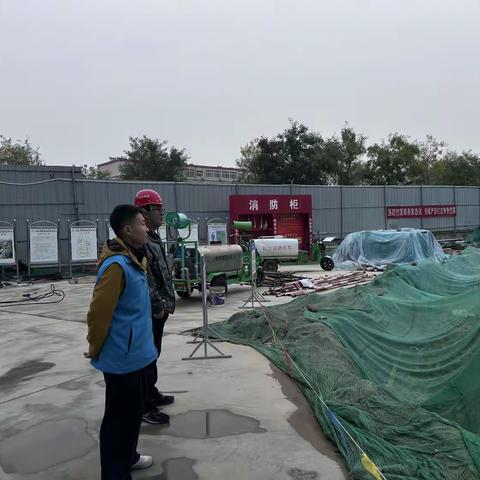 榆山街道府前社区：工地巡检保质量 工程监督筑平安