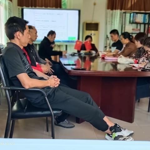 中共文昌中学后勤支部委员会学习贯彻习近平新时代中国特色社会主义思想主题教育(10月第一周)