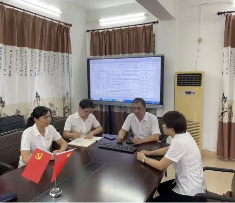 中共文昌中学后勤组支部委员会支委学习贯彻习近平新时代中国特色社会主义思想主题教育                             ( 2023年11月20日)