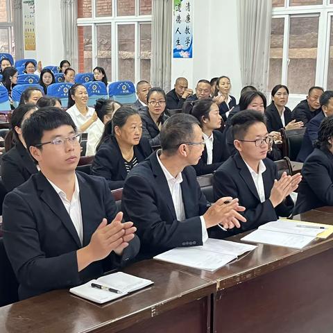 跟岗学习赋能量，学思悟行促提升——蚌谷乡中心学校小学组数学教师赴西畴县第一小学跟岗研修活动