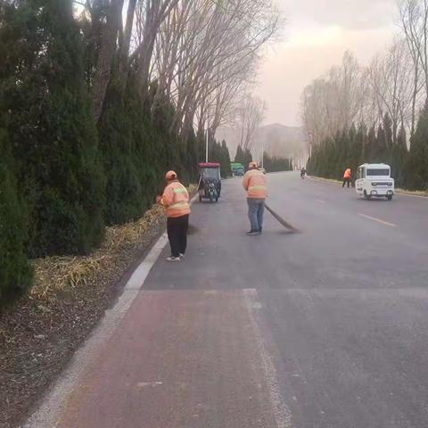 公路人的坚守&lt;公路人的坚守p&gt;