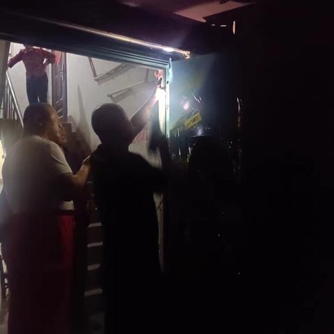 蓝格格巧解千千结之隆春菊手记