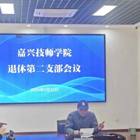 信心和力量来自人民