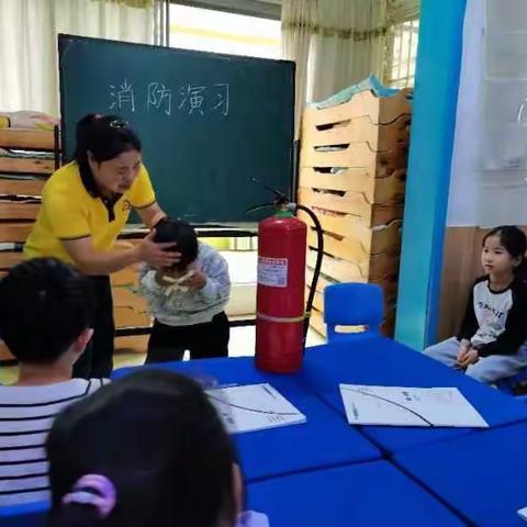 七田阳光幼儿园消防演练活动