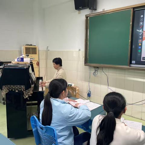 有生上课—青年友谊圆舞曲