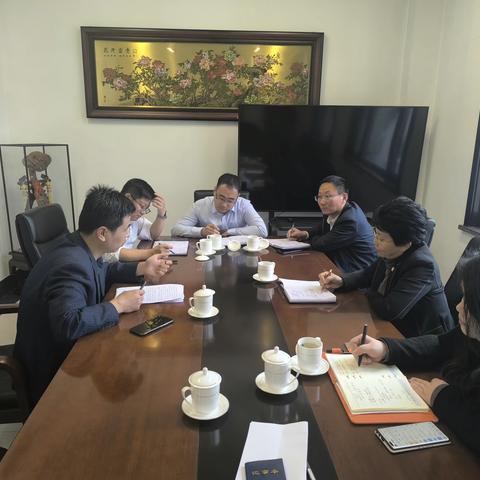 政务四处组织“微课堂”活动  提升业务素质