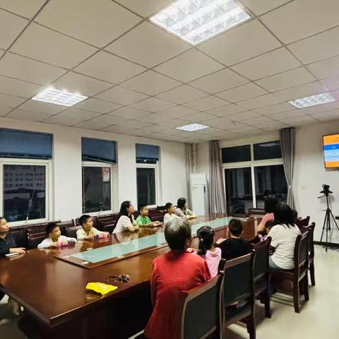 张高社区“亲子共学乐享”嵌入式服务