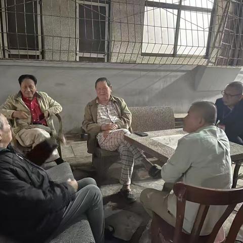 龙舌坡社区成海楼老旧小区改造（电改）协商会