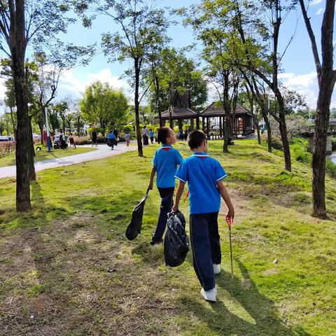 【课程育人】“保护环境、人人有责”——芒市第四小学启明六中队