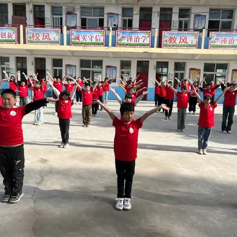 书香四溢 ﻿共赴读书日之旅 ‍玉皇庙乡唐庄小学读书交流会