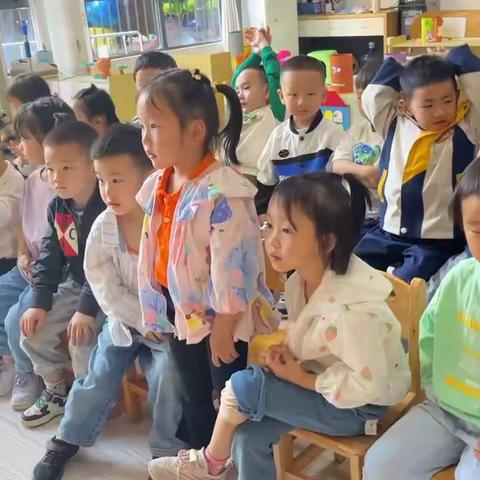 初旭幼儿园中二班第十一周精彩瞬间