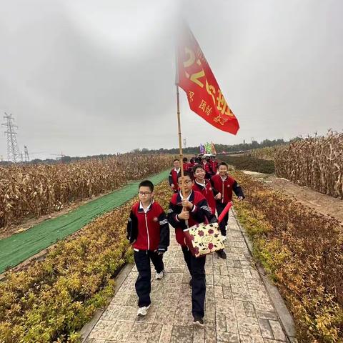 参观杂粮基地