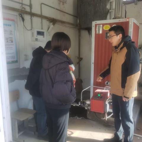 安全无小事  排查在行动——荒庄小学举行开学前安全大排查活动