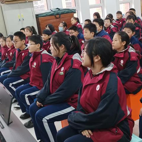 音美信组蔡萌萌音乐公开课——《班级组合演唱》