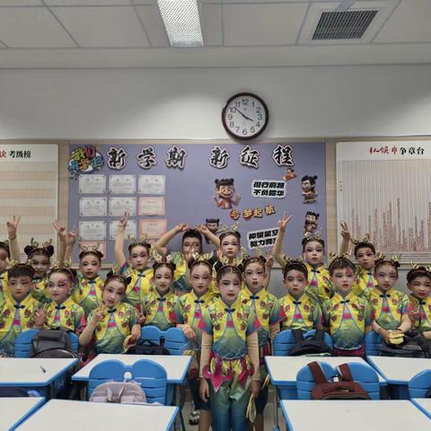 《龙的传人》舞动梦想，三年级12班喜摘“最佳舞蹈奖” ——胜利二小“梦想剧场·舞蹈专场”活动圆满落幕