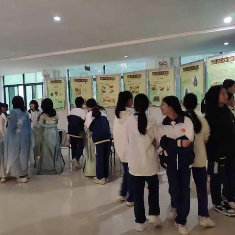 云城区图书馆举办“画说丝路”展览