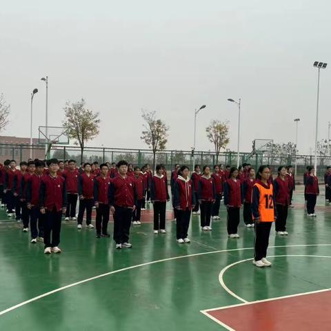 课间活力双响：指尖寻光，跃动青春