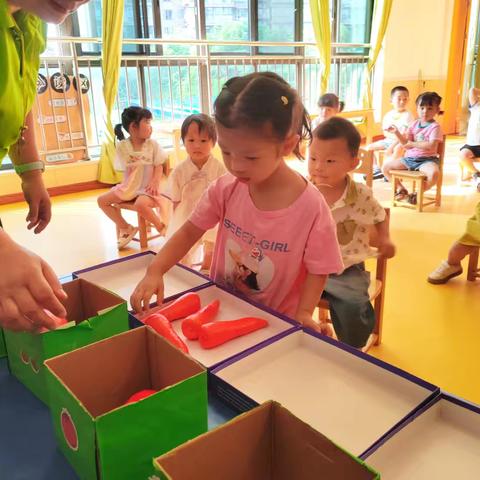 春田花香幼儿园的简篇