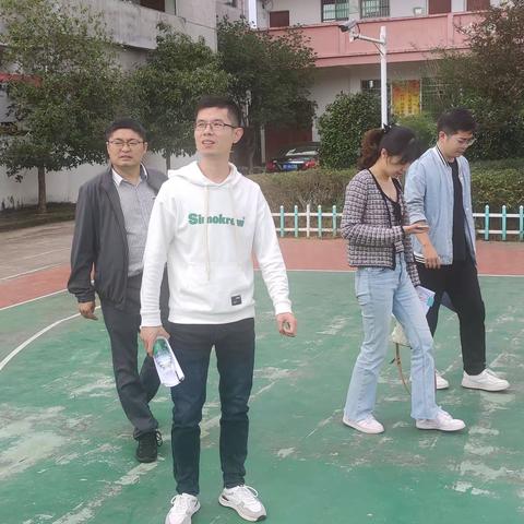 【紫霄镇中心学校】南丰县宣传部一行到紫霄镇中心学校进行思政调研