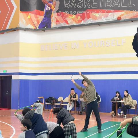 【精教深学，以研促教】——钟家村小学教育集团体育组教研活动