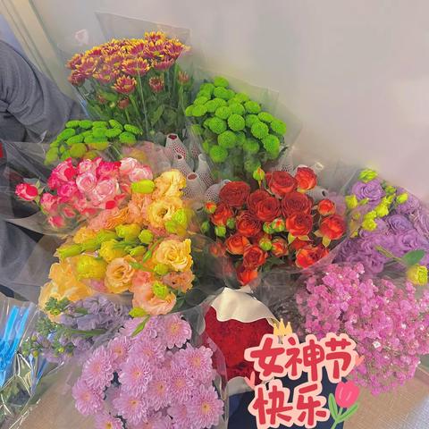 工行和平支行营业室开展3.8女神节主题活动