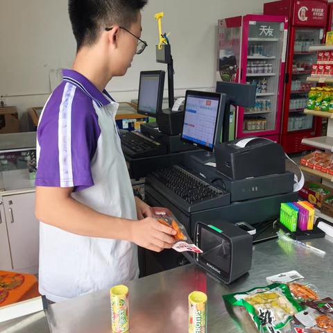 超市社会实践 ---初2023级6班邓刘凯
