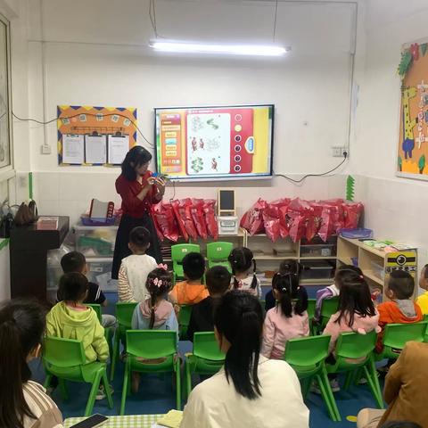 “重学习、促提升”江岸名轩小区幼儿园教师教学培训纪实