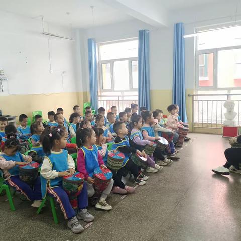 吴幼朵朵班非洲鼓(五)秋