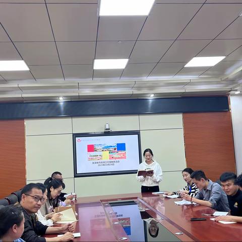 精研细磨求突破  思维碰撞共成长——张潇名师工作室第一次体育教研活动