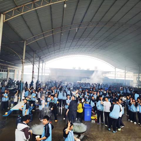 粽香传情·乐享端午——保山第九中学七年级端午主题实践活动纪实