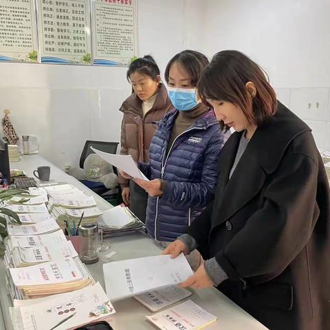 作业检查促规范  助力教学促提升——商丘市梁园区第一回民小学开展作业常规检查