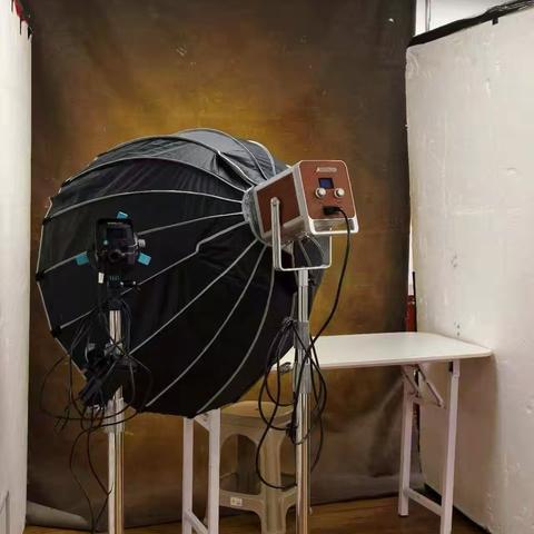 重阳敬老，定格韶华 ‍——崇明支行成功举办老年客户摄影活动