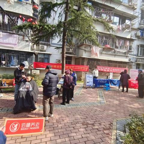 【长江委社区佰穗养老服务中心】“健康义诊进社区  服务居民零距离”