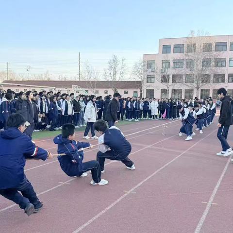 更团结，更精彩！专业二部拔河比赛