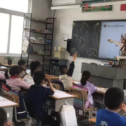 河口镇景安小学开展美术教研活动