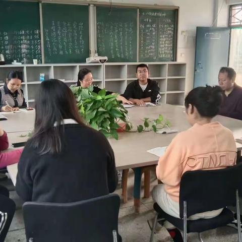 【研数学之美，享数学所获】——高庄镇第四初级中学，初中数学教研组展开教研活动