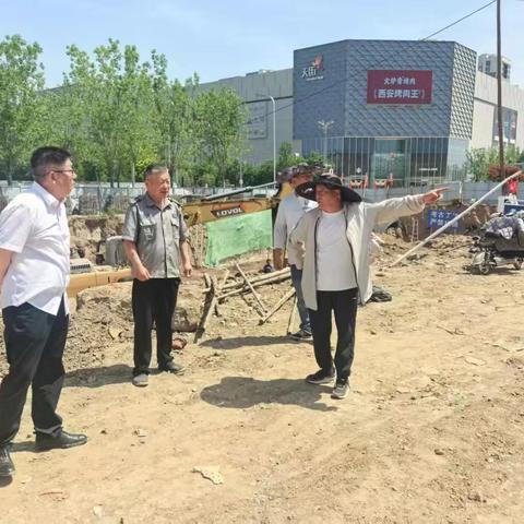 5月2日，市生态委办节假日暗访检查工作