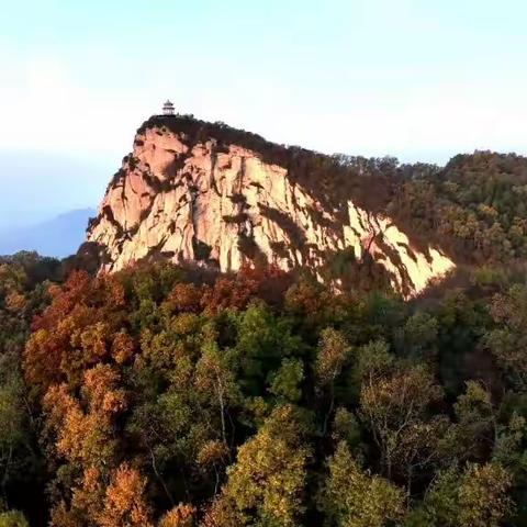 瞰中国｜河北灵寿：金秋五岳寨