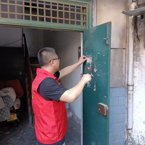 【南关街道育才社区】清洁环境卫生，共建美丽家园