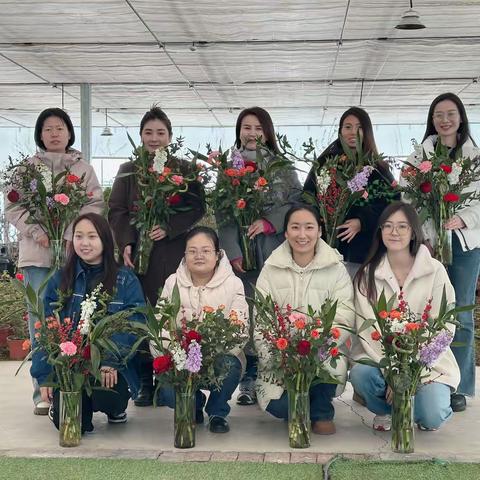 国网霍尔果斯市供电公司：巧手插花庆“三八”巾帼逐梦绽芳华