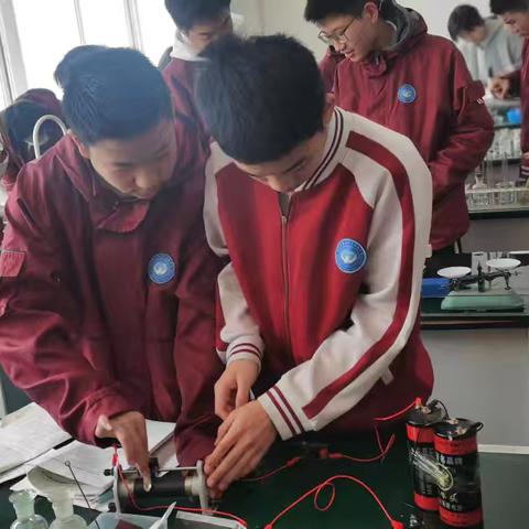 实验练习操作：激发学生的科学热情